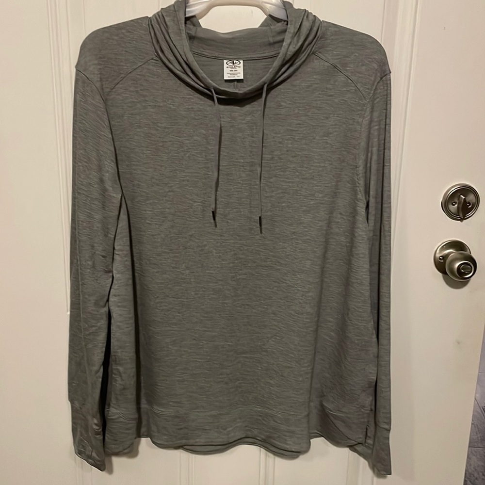 Athletic hooded top